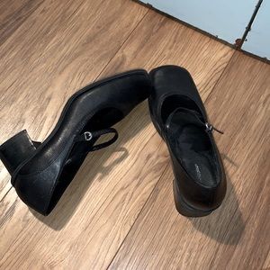 Hush Puppies Black Size 9
